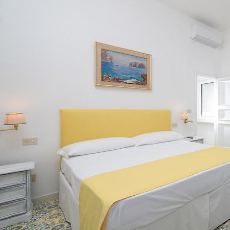 Marlin Guest House Capri Kamer foto