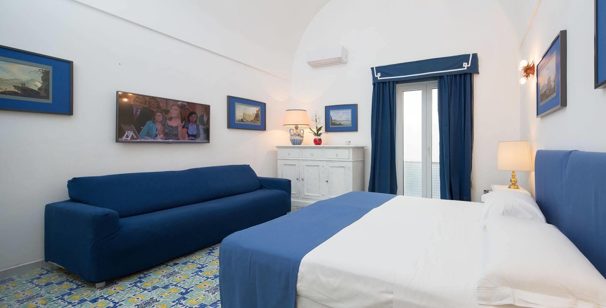 Marlin Guest House Capri Buitenkant foto